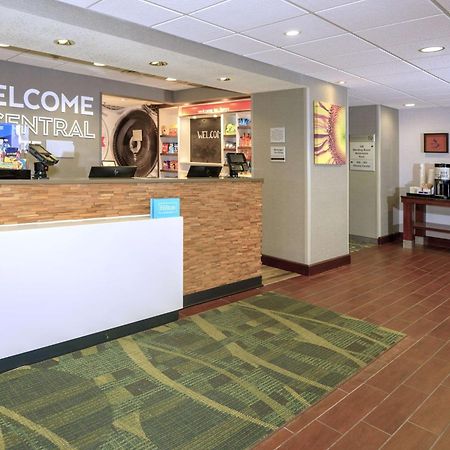 Hampton Inn Hays-North Of I-70 Dış mekan fotoğraf