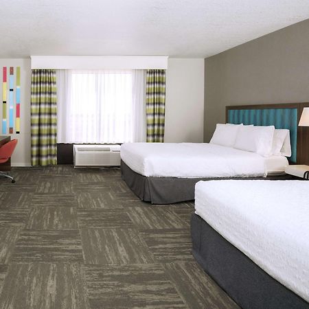 Hampton Inn Hays-North Of I-70 Dış mekan fotoğraf
