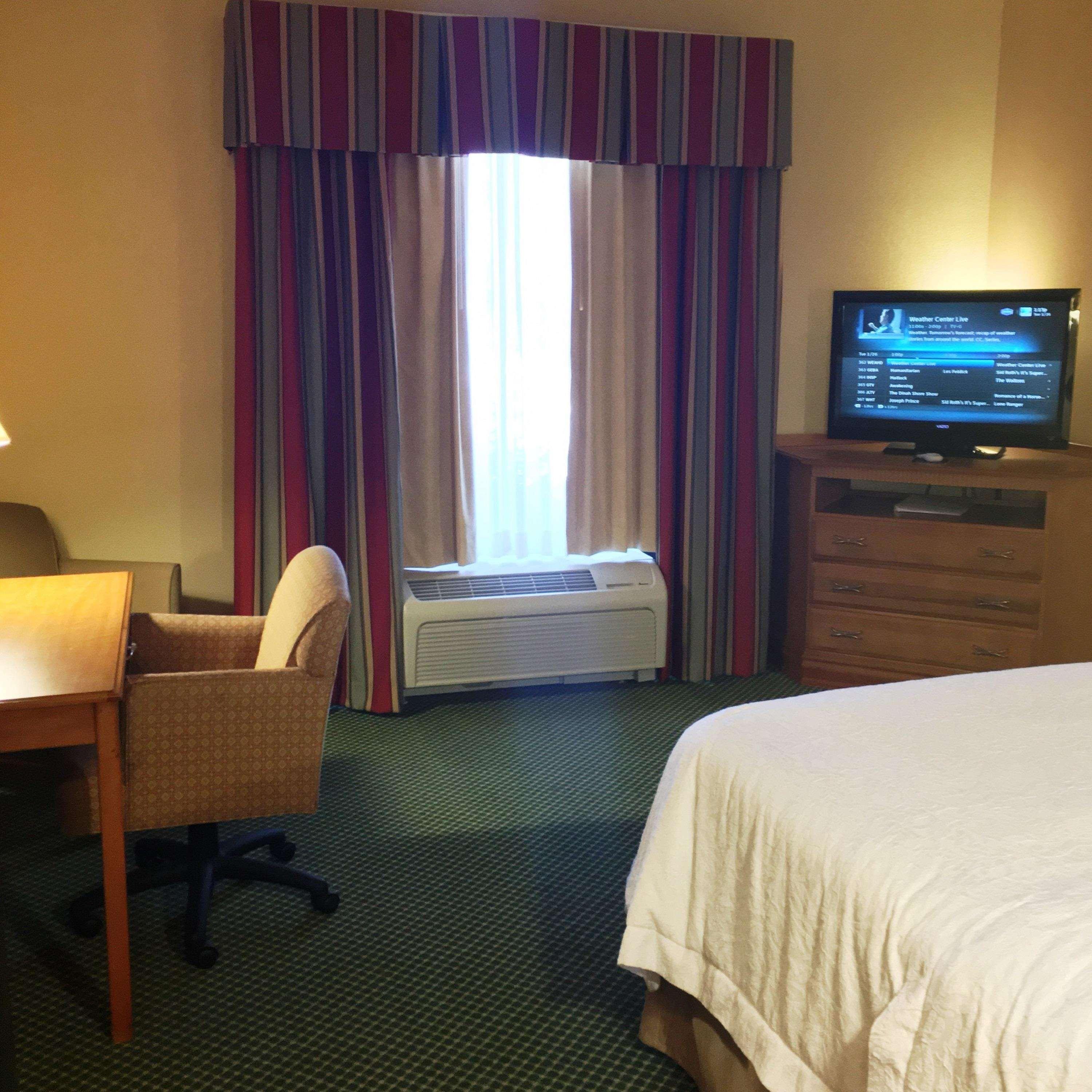 Hampton Inn Hays-North Of I-70 Dış mekan fotoğraf
