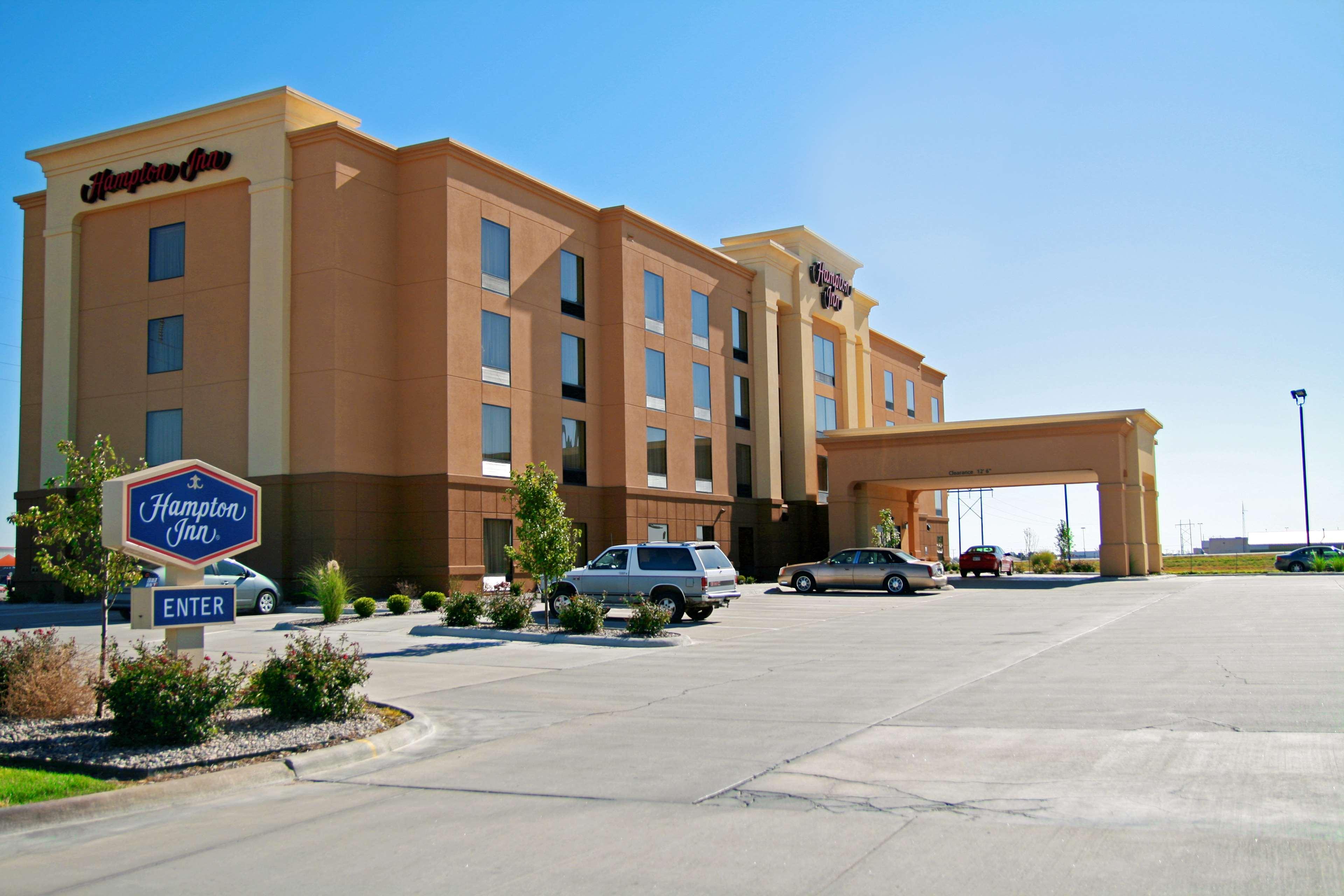 Hampton Inn Hays-North Of I-70 Dış mekan fotoğraf