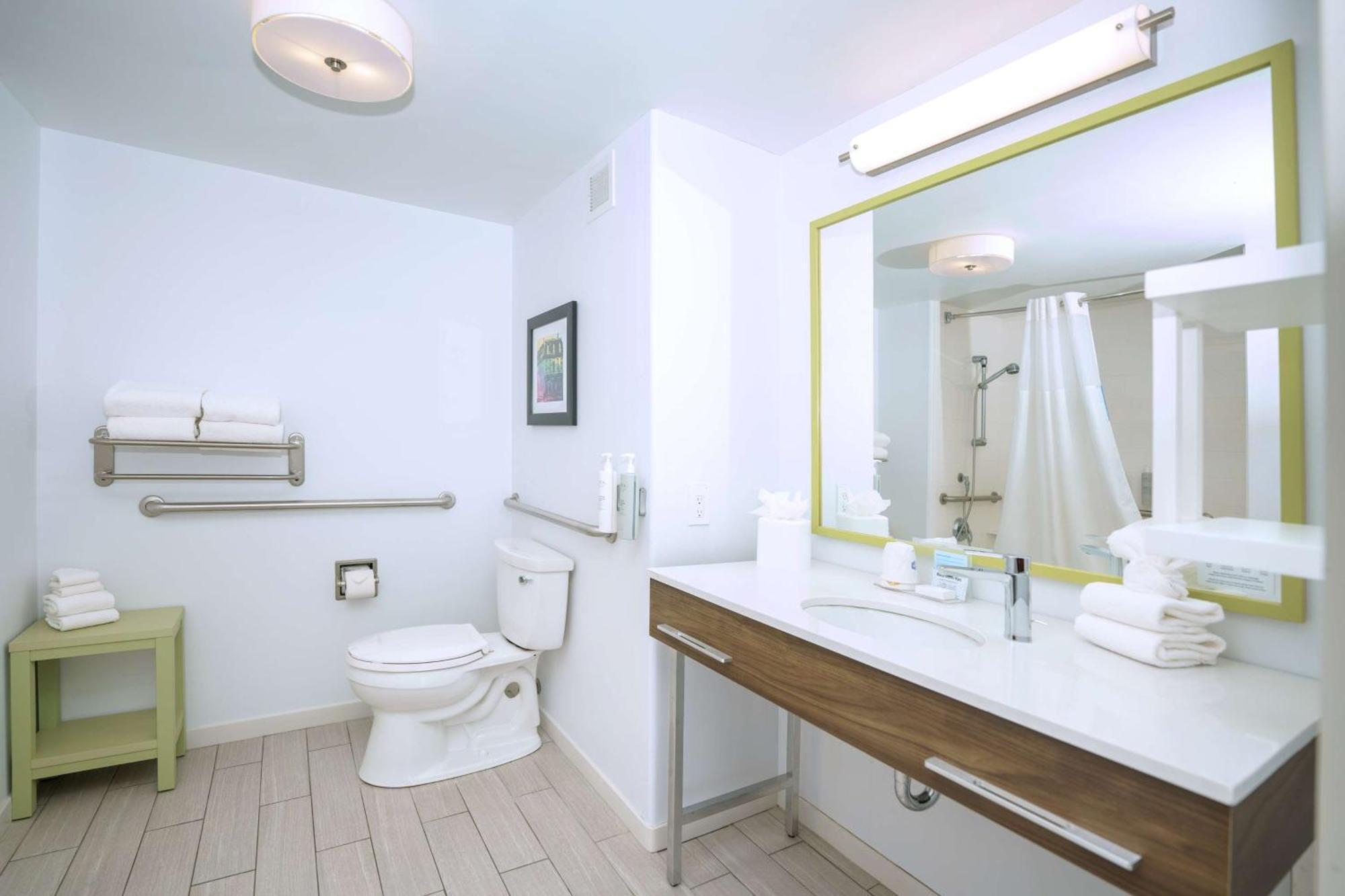 Hampton Inn Hays-North Of I-70 Dış mekan fotoğraf