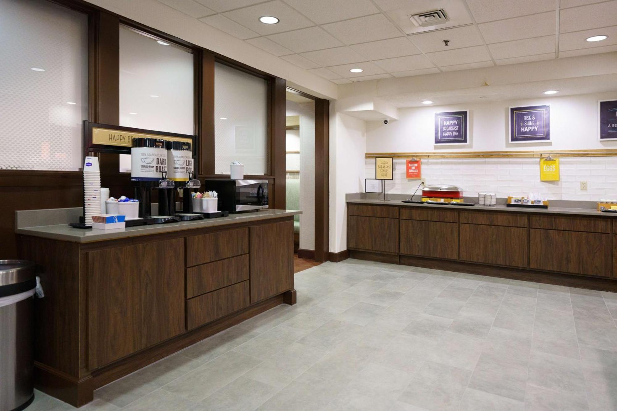 Hampton Inn Hays-North Of I-70 Dış mekan fotoğraf