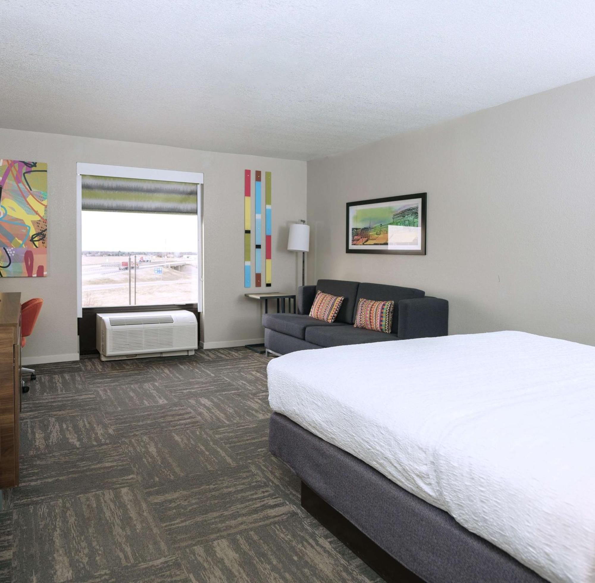 Hampton Inn Hays-North Of I-70 Dış mekan fotoğraf